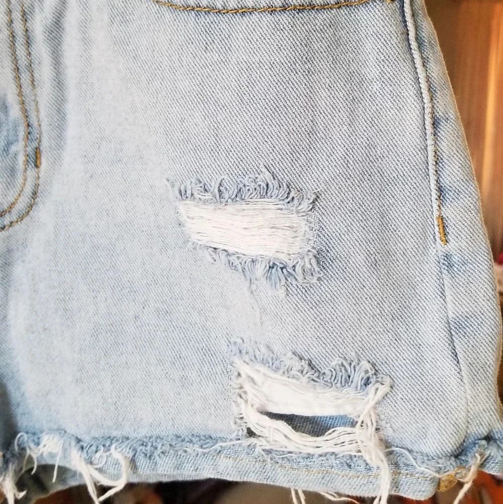 Bull Head Denim Co. Distressed Mom Shorts - Picture 3 of 5